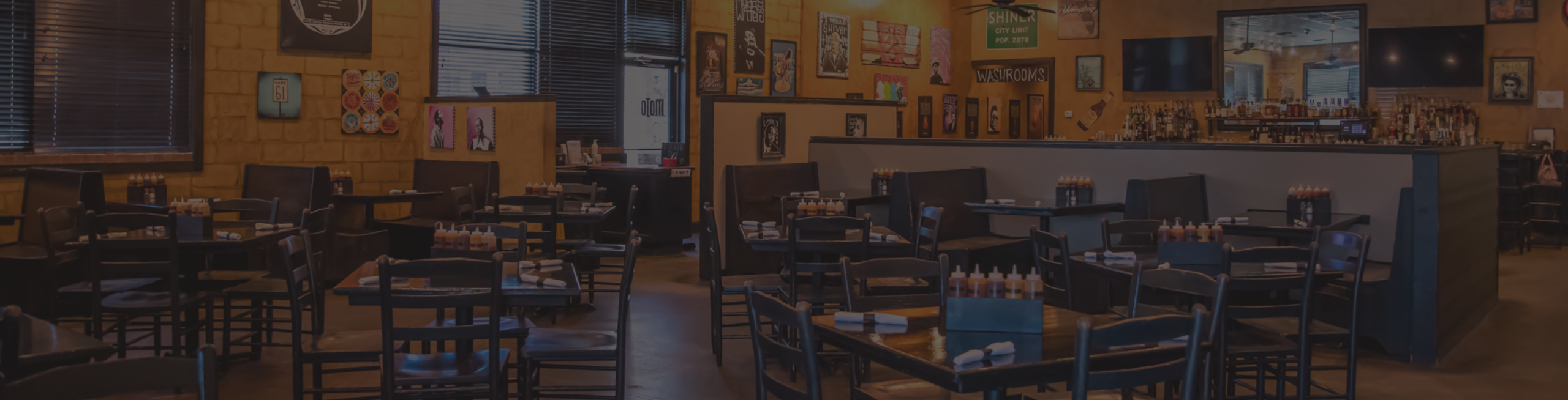 mojo smokehouse interior seating fleming island fl