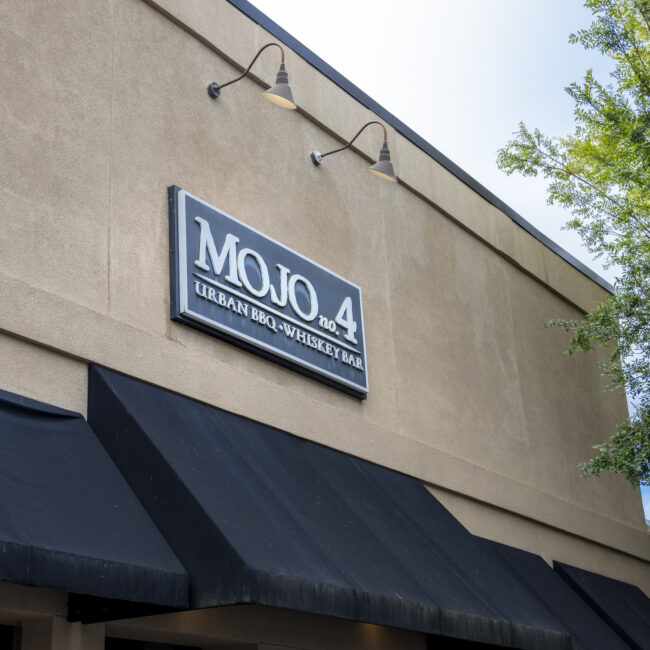 mojo no 4 exterior building with sign avondale fl