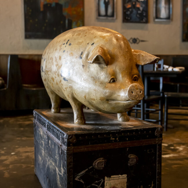 mojo no 4 pig decor avondale fl